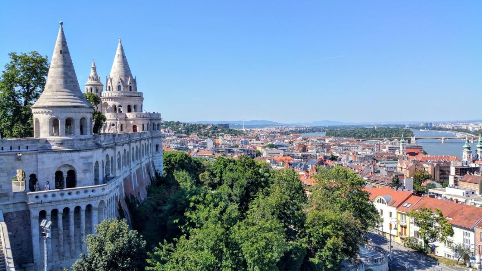 Castle Stallion Budapeste Exterior foto